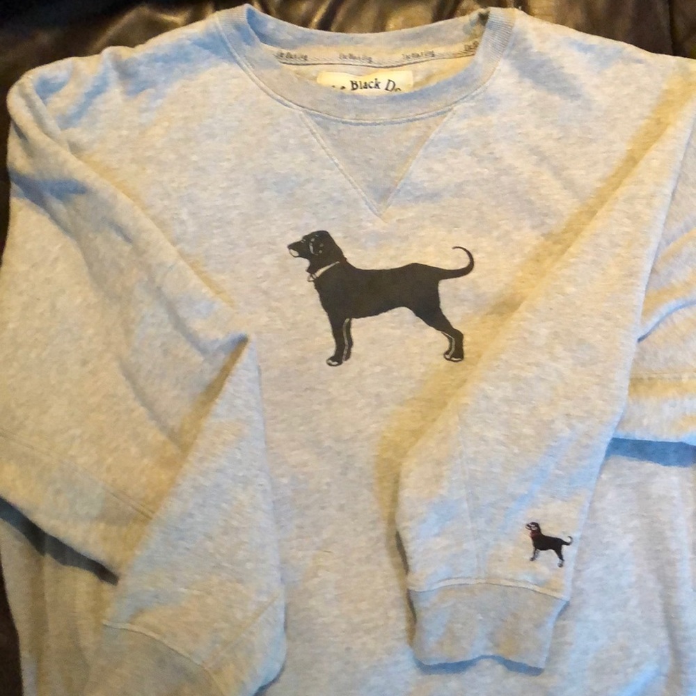 Black dog sweatshirt